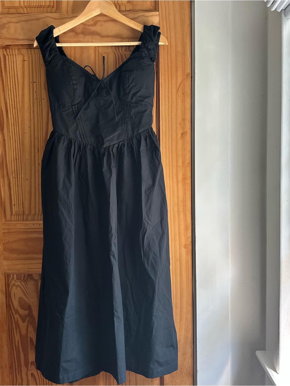 Abercrombie & Fitch Black bra-free cap sleeve dipped waist midi dress